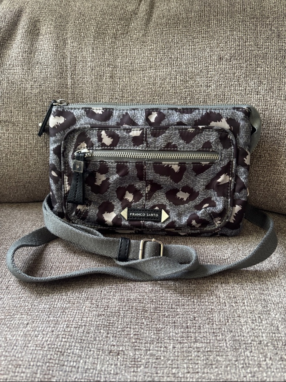 Franco Sarto Gray and Black Leopard Print Crossbody Bag 9x6 NWOT